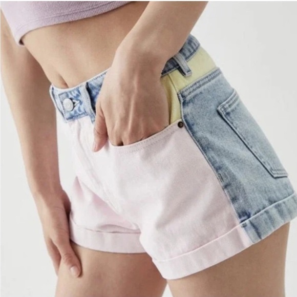 PacSun Pants - PacSun Pink, Blue, and Yellow Color-Block Mom Shorts